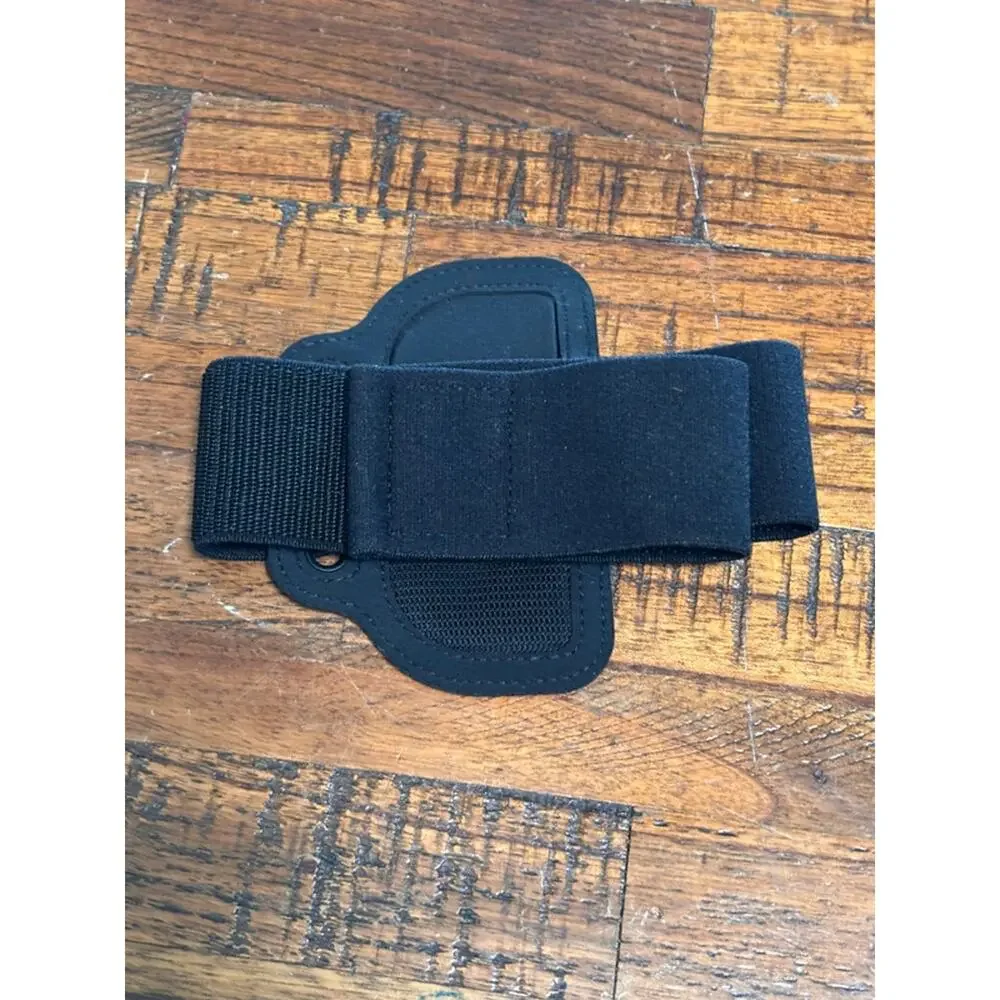 Nintendo Switch Sports (Nintendo Switch, 2022) - With case and leg strap